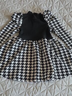 SHEIN Black & White Houndstooth Puff Sleeve Party Dress